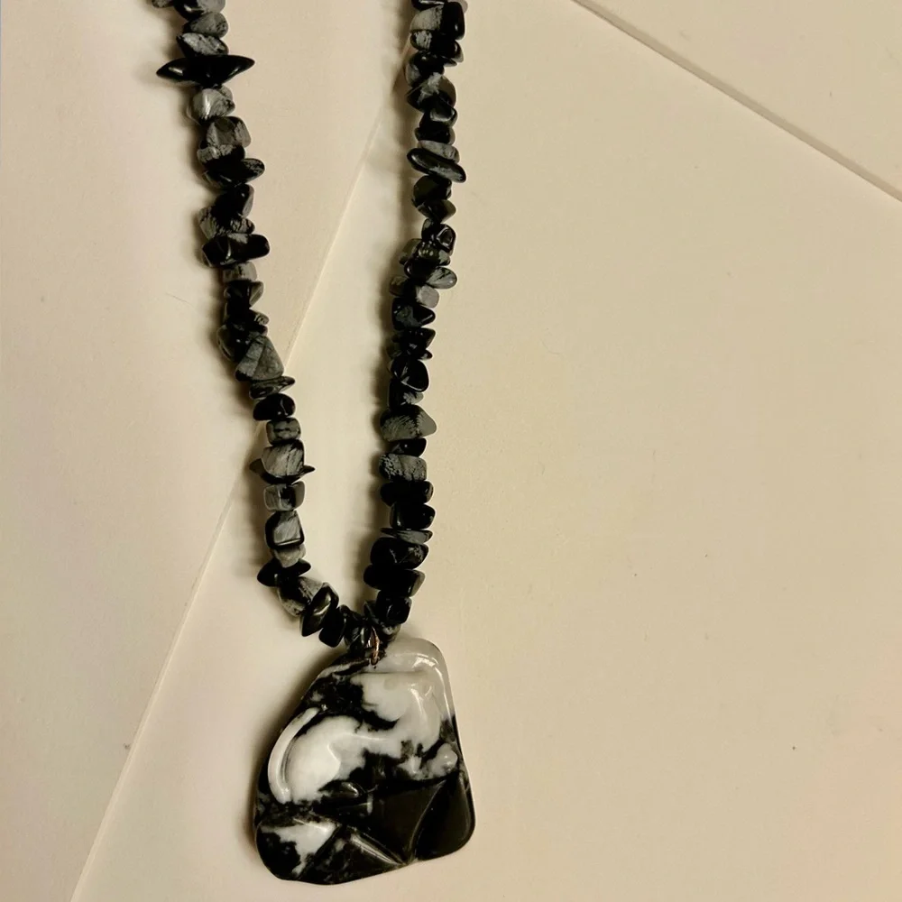Vintage Necklace Lion Cub hand-carved Jasper stone, Snowflake Obsidian beads